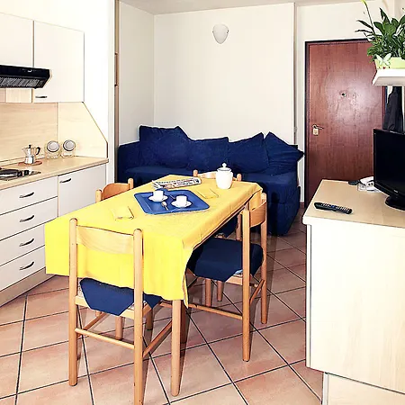 Residenza Cavour Apartmanhotel Parma