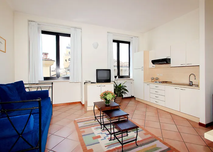 Residenza Cavour 3* Πάρμα